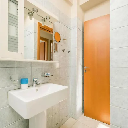 In Chania With Outdoor Pool Apartment *